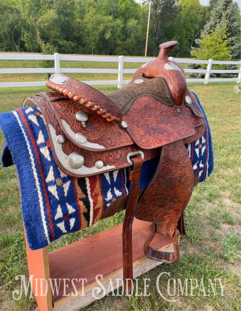 15.5β Billy Cook Saddlery Western Silver Show Saddle - Fully Tooled!