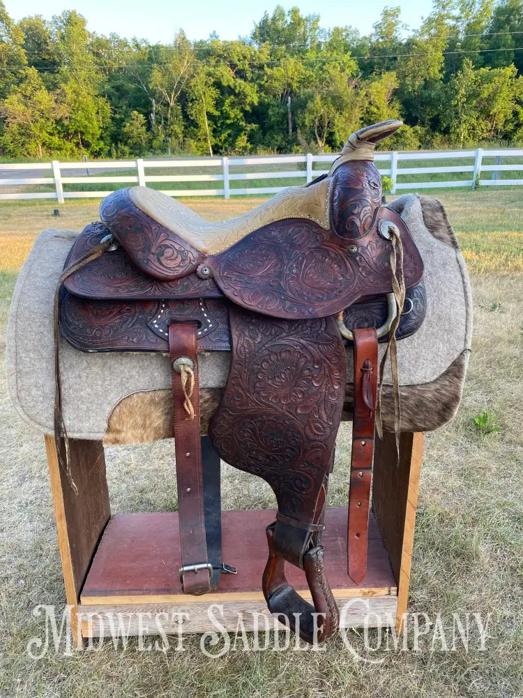 15’ Vintage Circle Y Western Roping Saddle - Fully Tooled!