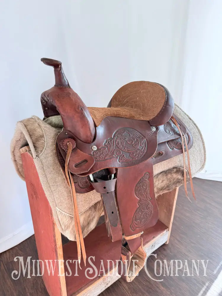 15” Western Barrel Saddle with Floral Leather Tooling Narrow Fit Western Saddle