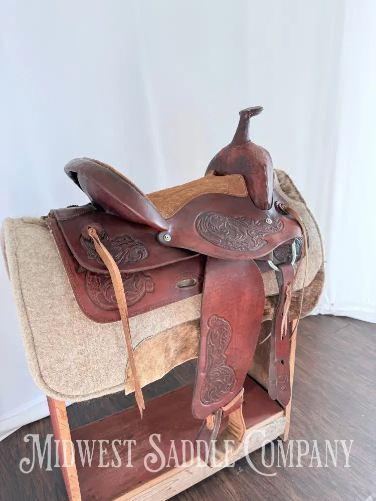 15” Western Barrel Saddle with Floral Leather Tooling Narrow Fit Western Saddle
