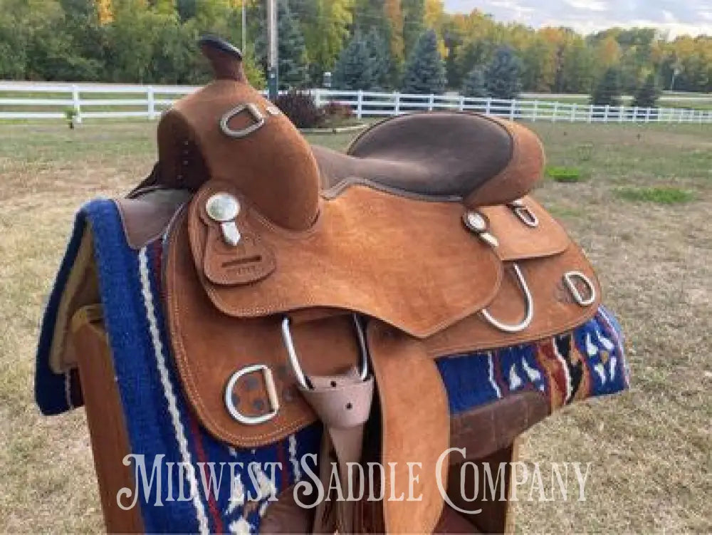 16.5β Royal King Roughout Western Pleasure Training Saddle