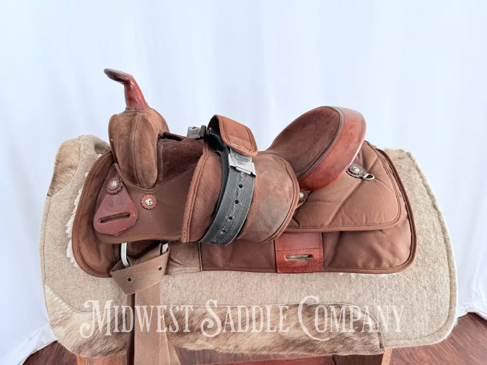 15.5” Circle Y Park & Trail Brown Synthetic Western Saddle