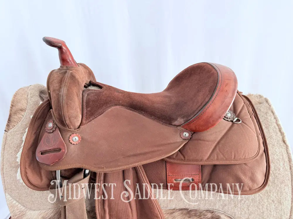 15.5” Circle Y Park & Trail Brown Synthetic Western Saddle