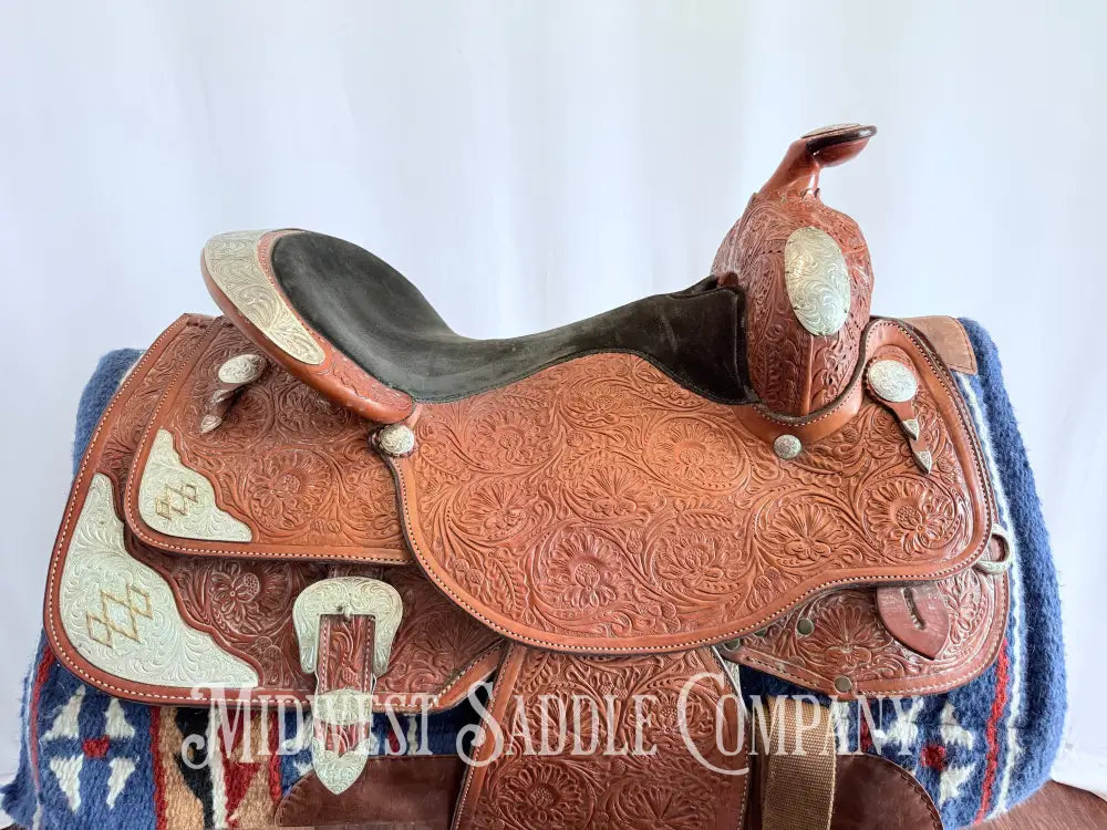 16” Circle Y Western Silver Show Saddle Light Oil Regular Tree