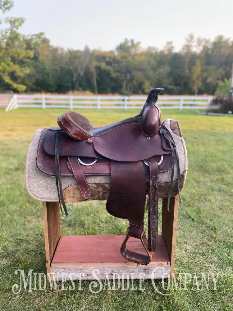 16” Western Roping Saddle W/ Leather Tooling - Fqhb