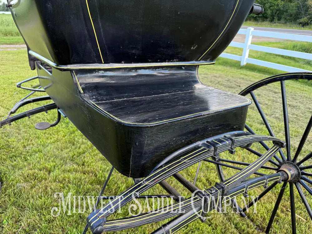 Rare John Deere Reliance Company Horse Buggy with Team Pole Black & Yellow Carriage