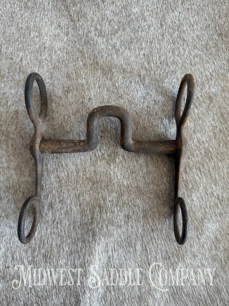 Rustic Hand-Forged Iron Western Cowboy Curb Bit with Medium Port Bit