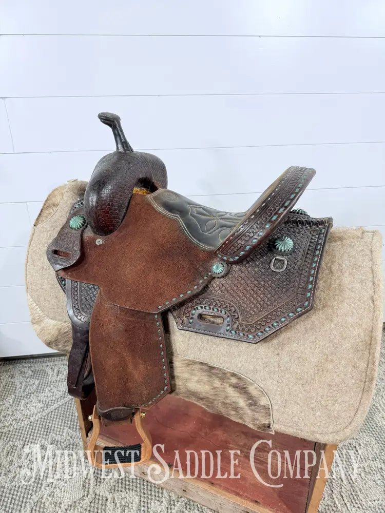 13.5” Double J Pozzi Pro Western Barrel Saddle 6.5” Gullet - Turquoise Buckstitch