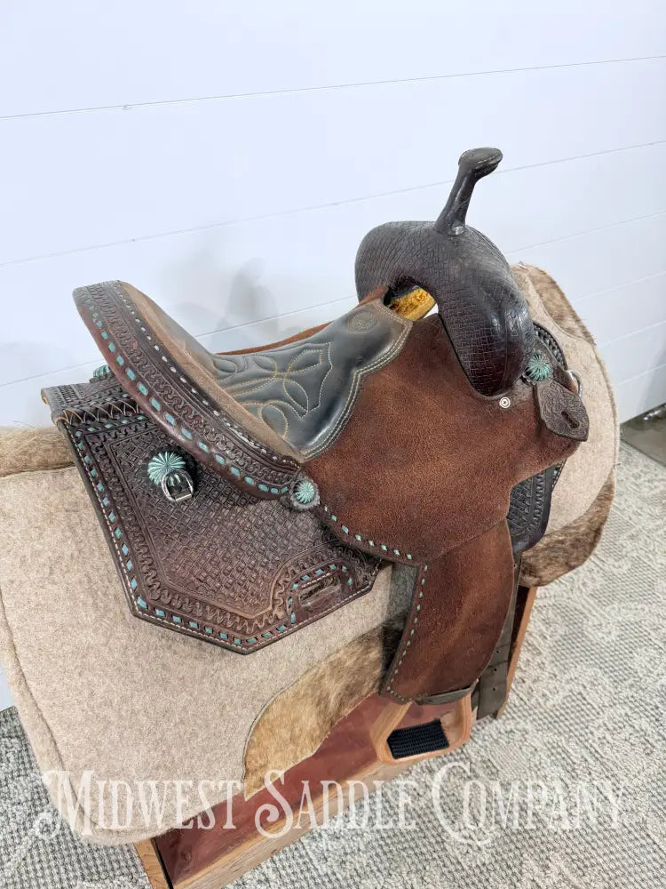 13.5” Double J Pozzi Pro Western Barrel Saddle 6.5” Gullet - Turquoise Buckstitch