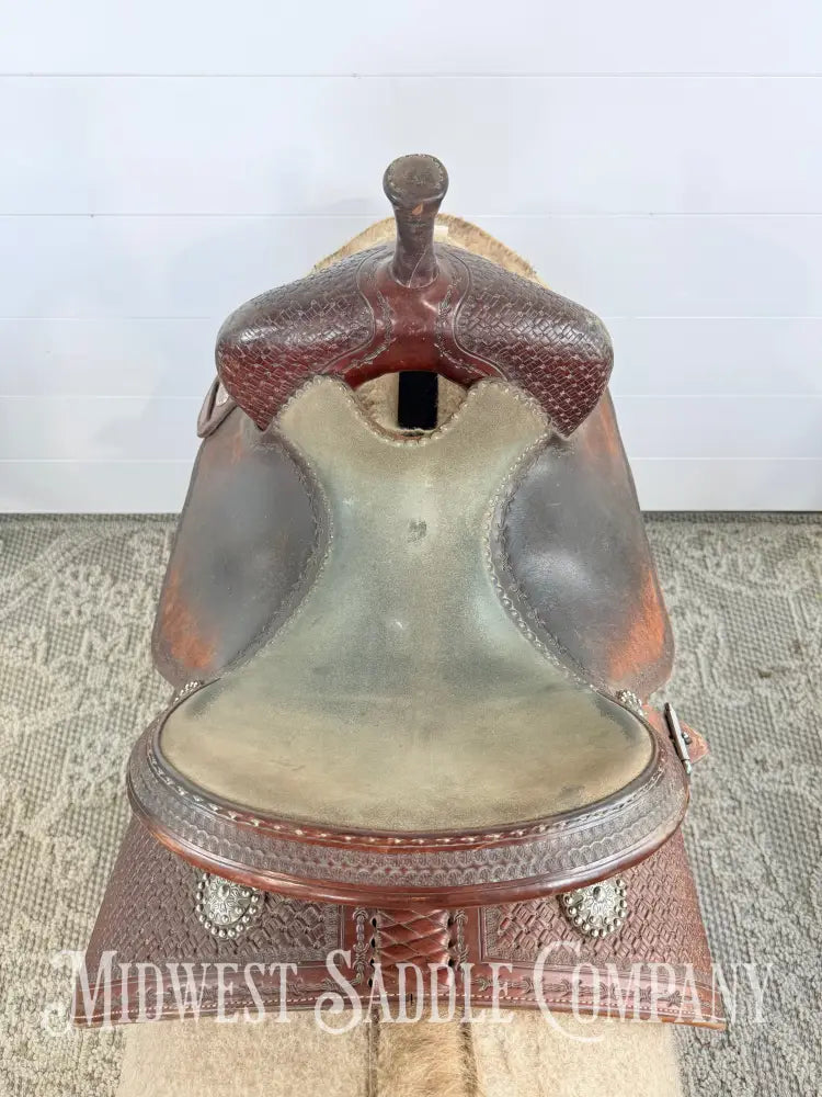 13.5” Martin Saddlery Crown C Barrel Saddle 8” Gullet - Western Saddle
