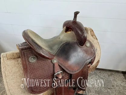 13.5” Martin Saddlery Crown C Barrel Saddle 8” Gullet - Western Saddle