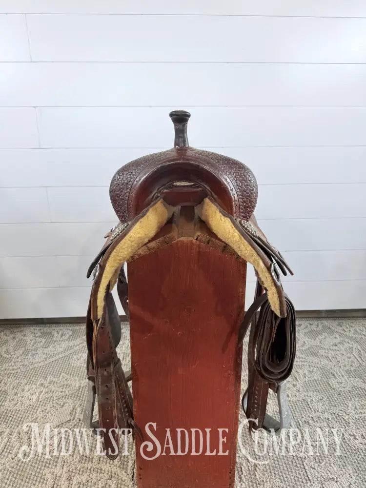 13.5” Martin Saddlery Crown C Barrel Saddle 8” Gullet - Western Saddle