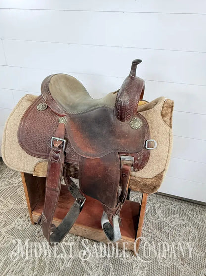 13.5” Martin Saddlery Crown C Barrel Saddle 8” Gullet - Western Saddle