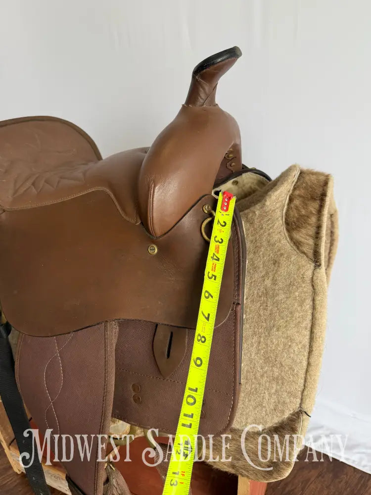 14.5” King Series Trekker Neutron Western Synthetic Endurance Saddle with Horn Brown Endurance Saddle