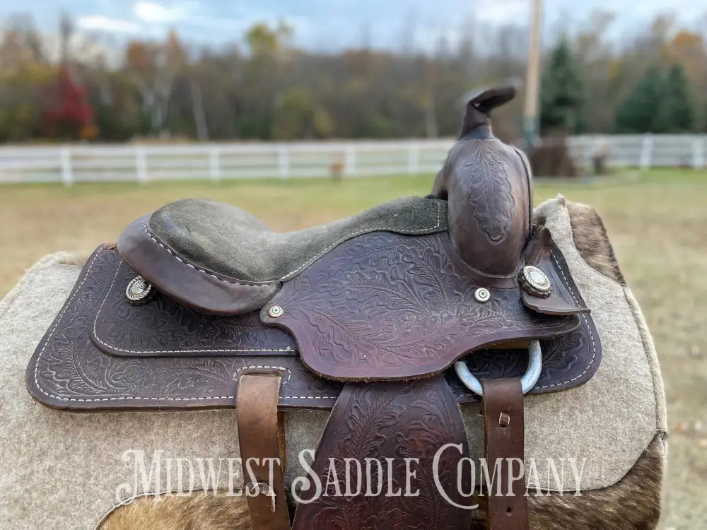 14.5” Oak Leaf Western Saddle