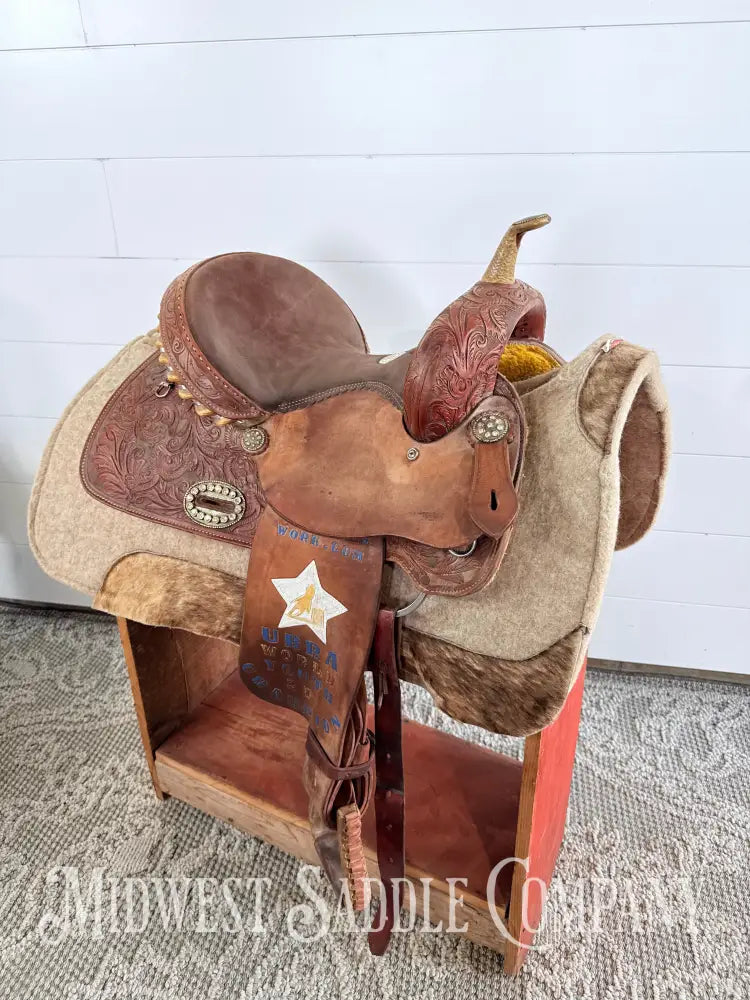 14” Alamo Saddlery Western Trophy Barrel Saddle 6” Gullet