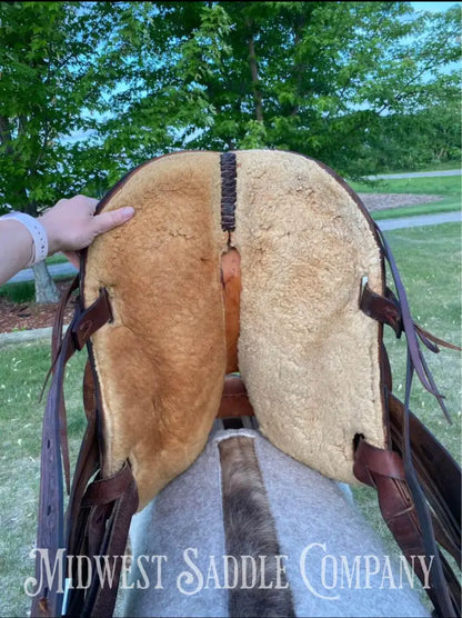 14’ Vintage Circle Y Tooled Barrel Racer Western Rodeo Saddle