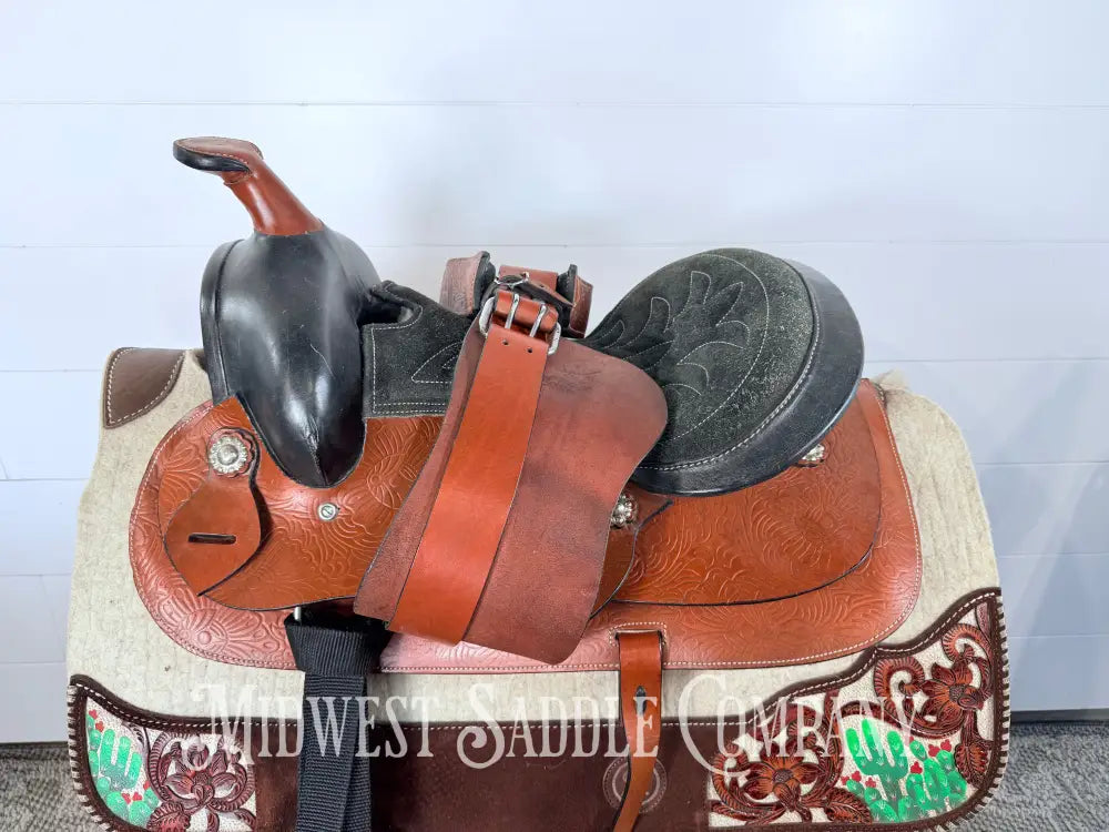 14” Western Leather Trail Saddle Lightweight 6” Gullet - Western Saddle
