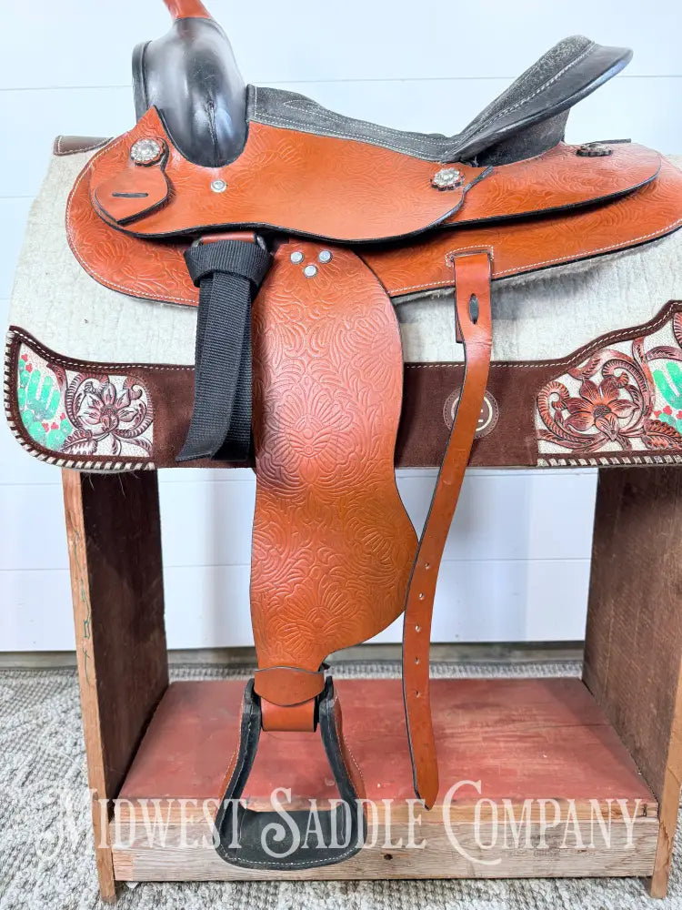 14” Western Leather Trail Saddle Lightweight 6” Gullet - Western Saddle