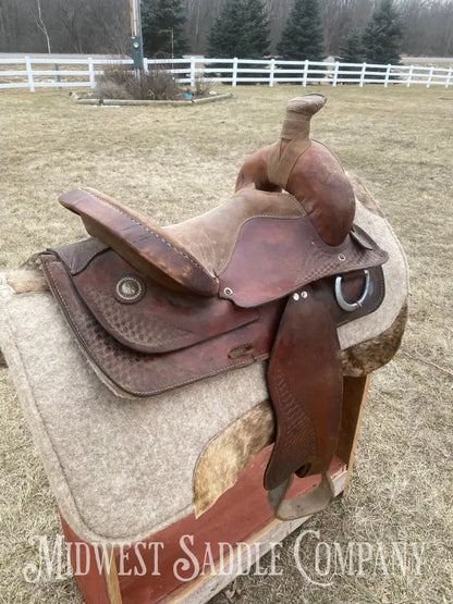 14” Western Roping Saddle - 6” Gullet Sqhb