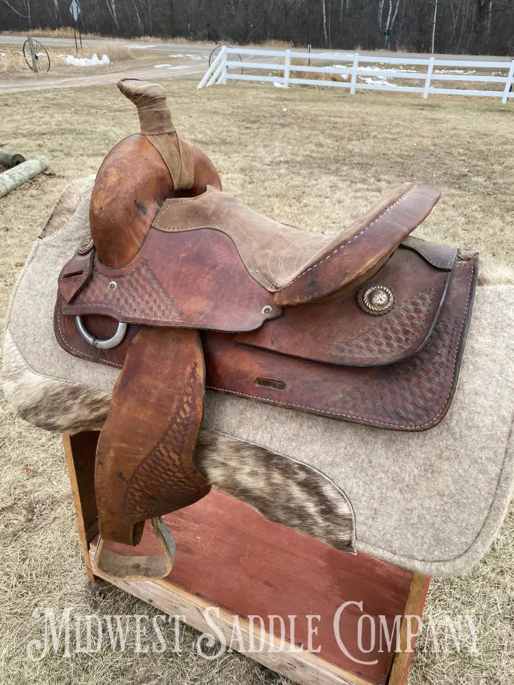 14” Western Roping Saddle - 6” Gullet Sqhb