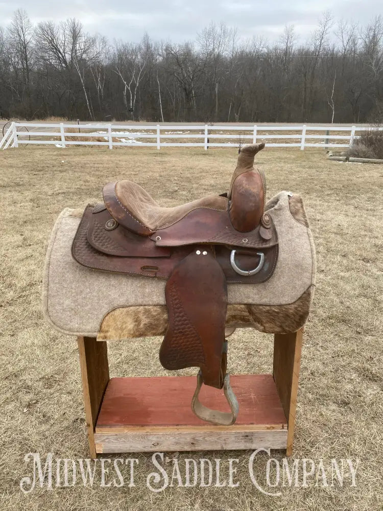 14” Western Roping Saddle - 6” Gullet Sqhb