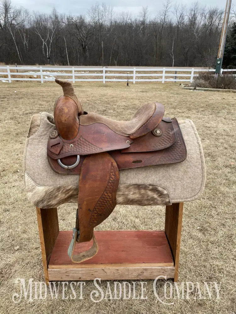 14” Western Roping Saddle - 6” Gullet Sqhb