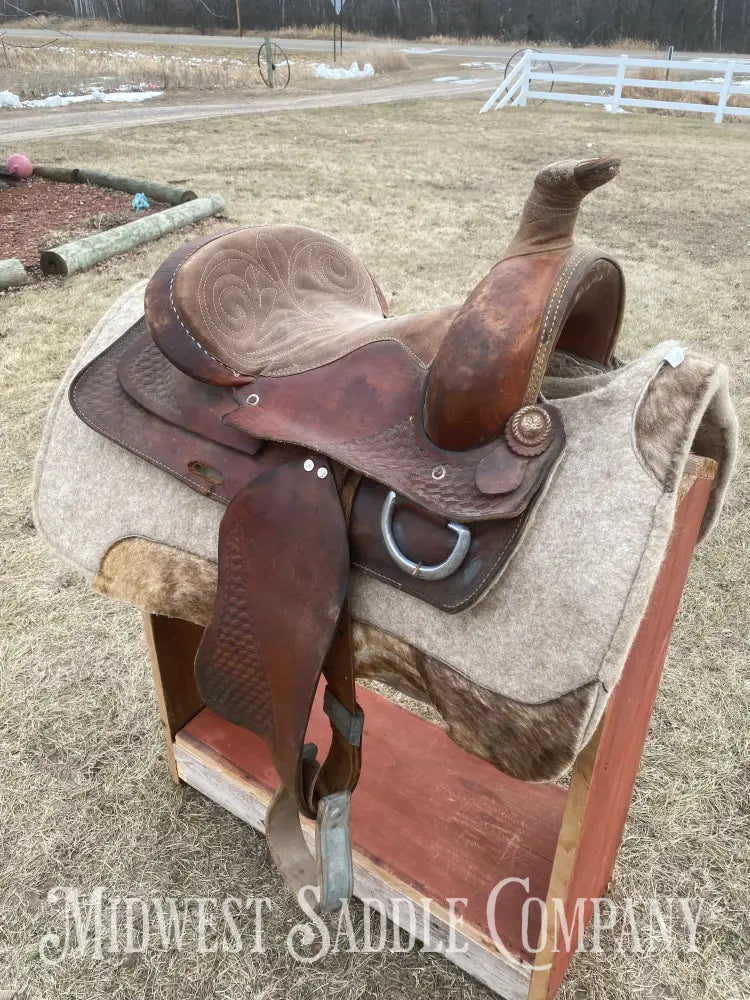 14” Western Roping Saddle - 6” Gullet Sqhb