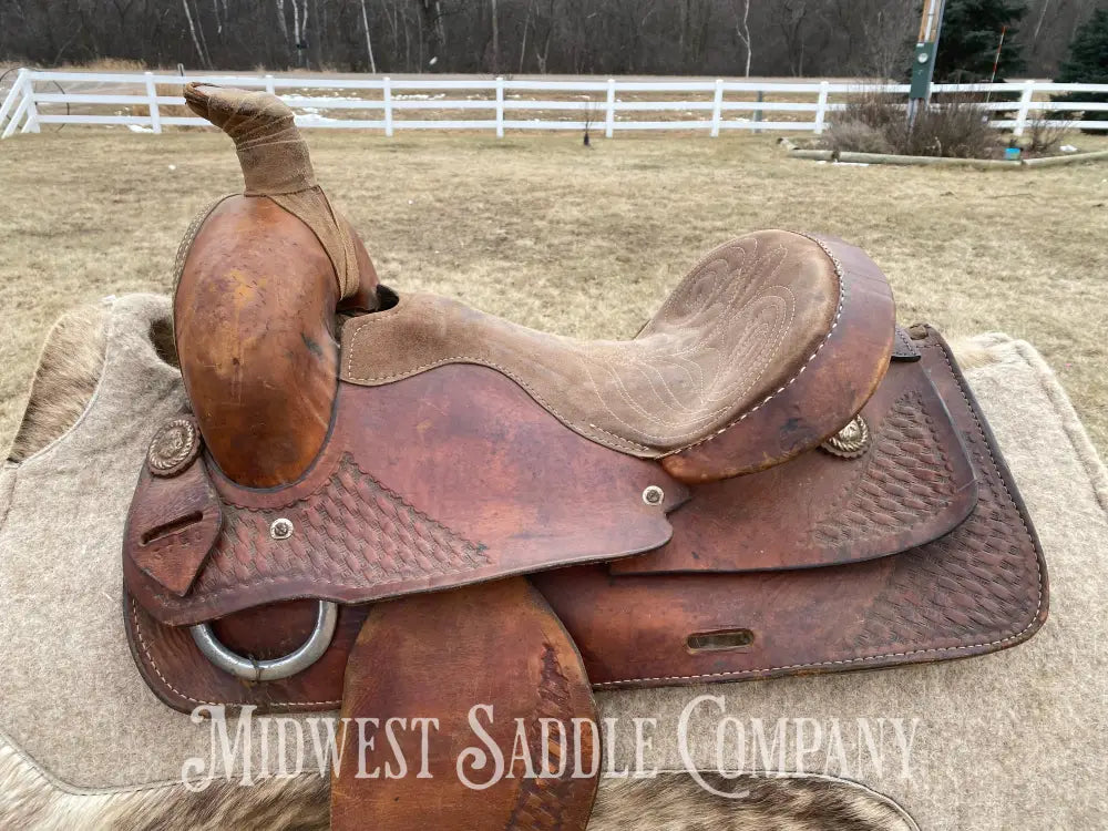 14” Western Roping Saddle - 6” Gullet Sqhb