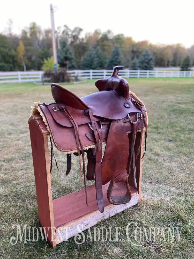 15” Bear Trap Western Saddle
