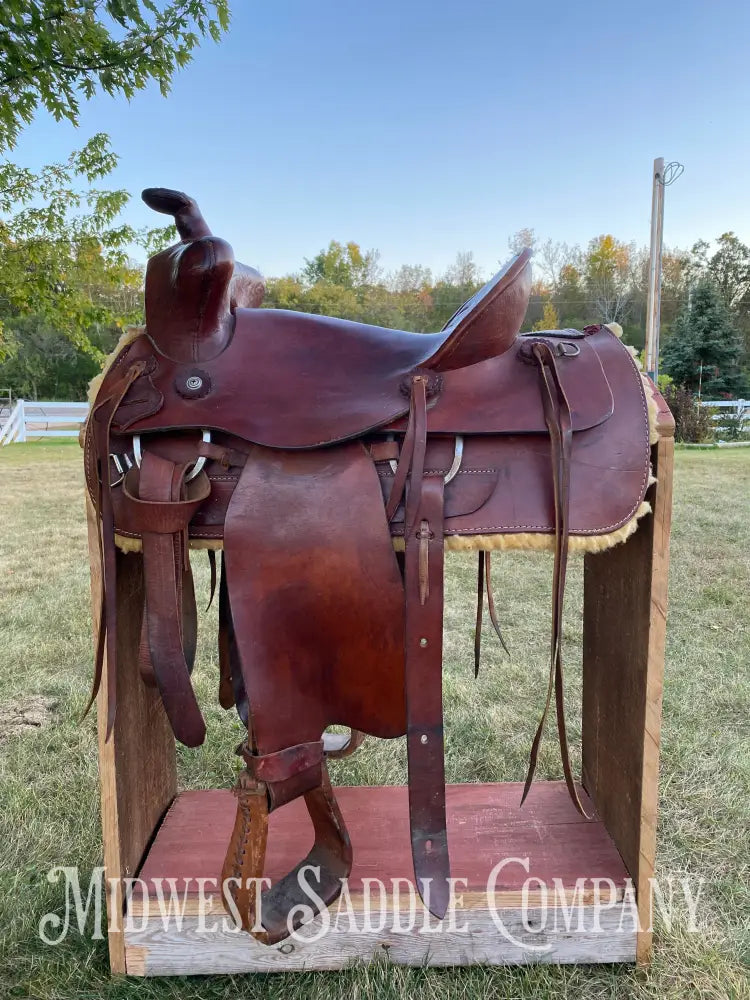 15” Bear Trap Western Saddle