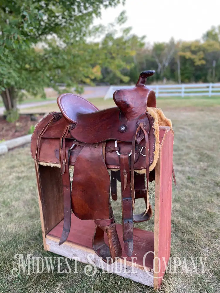 15” Bear Trap Western Saddle