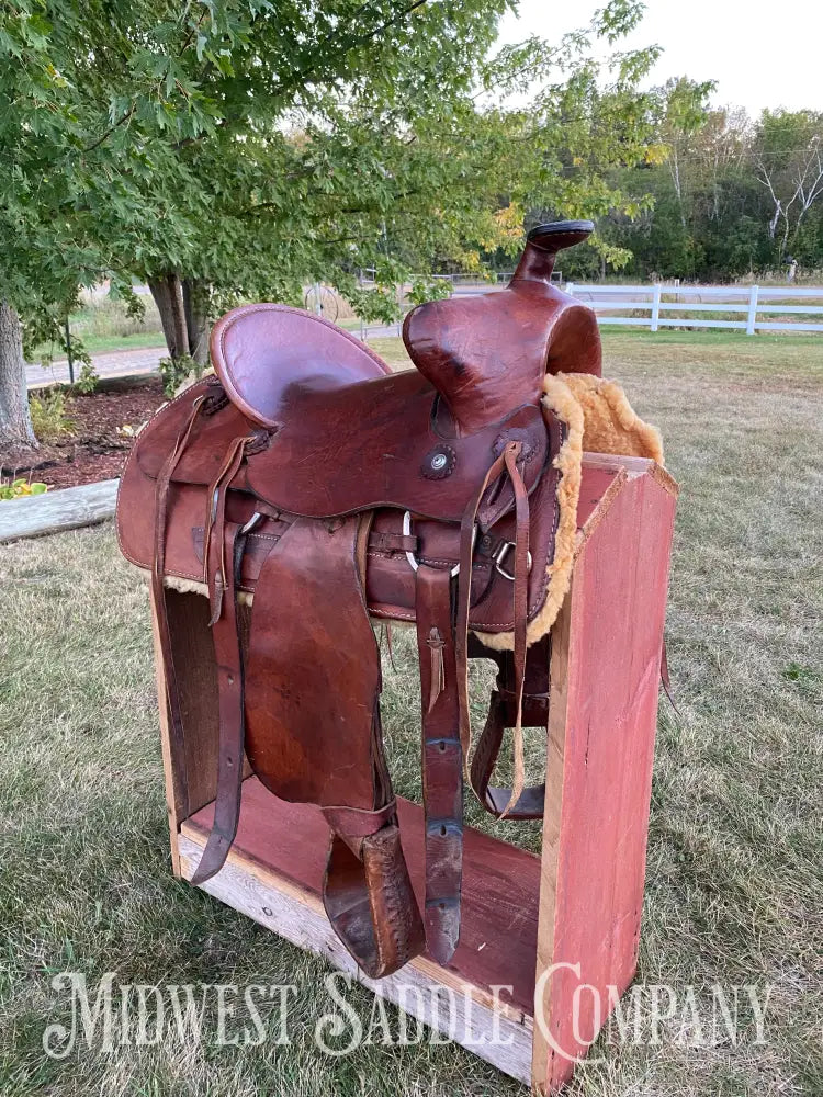 15” Bear Trap Western Saddle