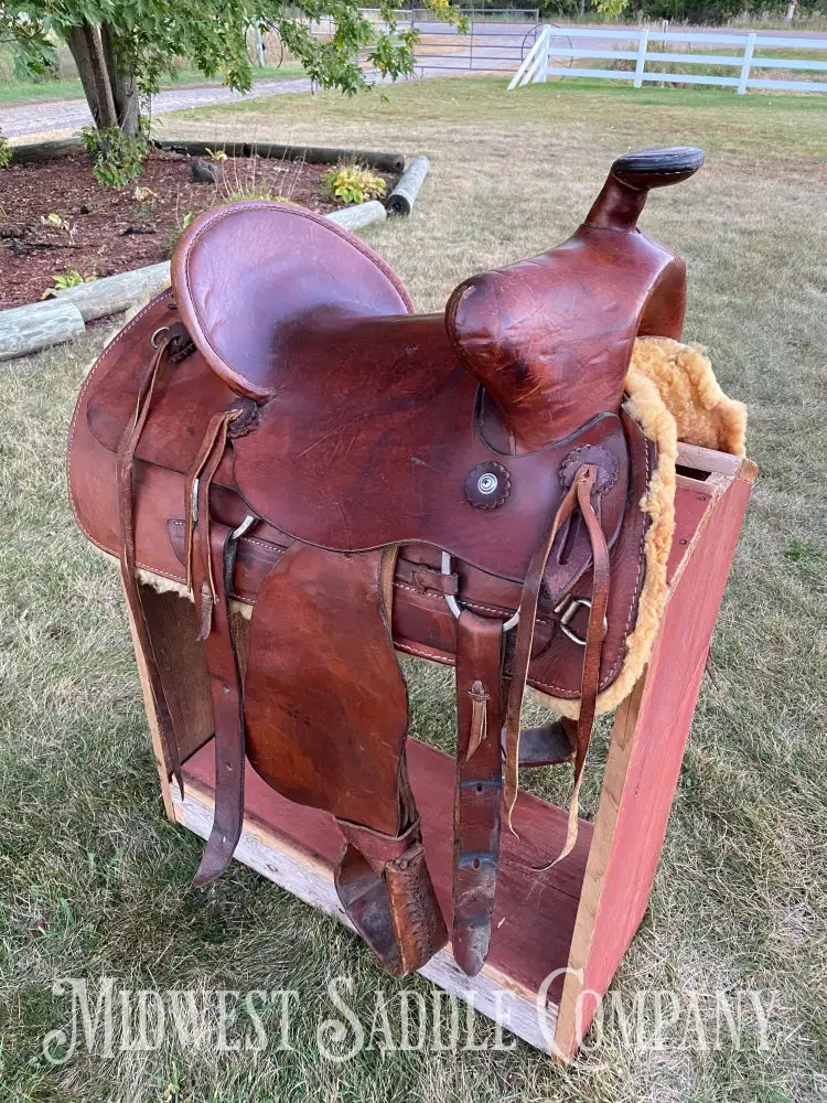 15” Bear Trap Western Saddle