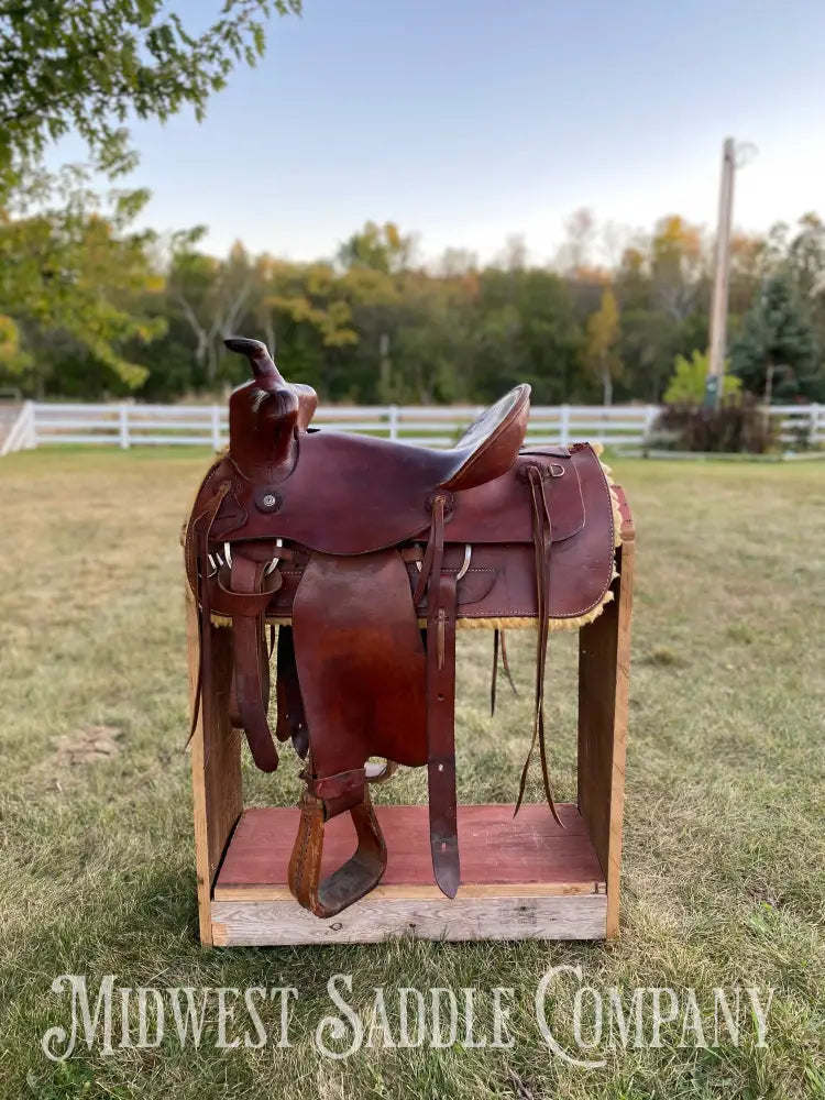 15” Bear Trap Western Saddle