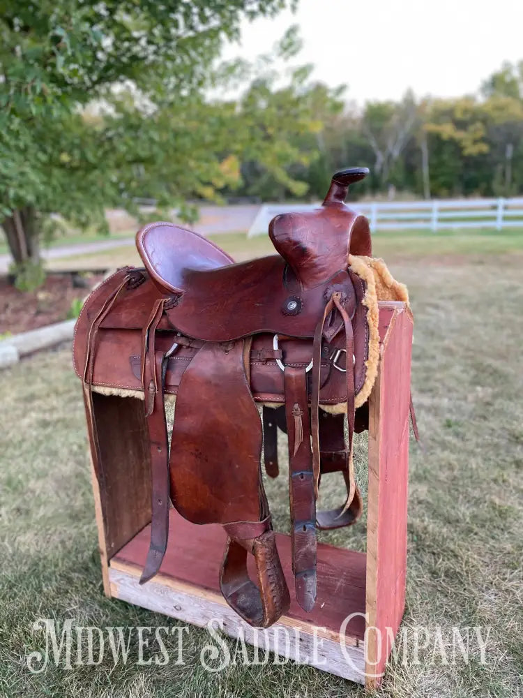 15” Bear Trap Western Saddle