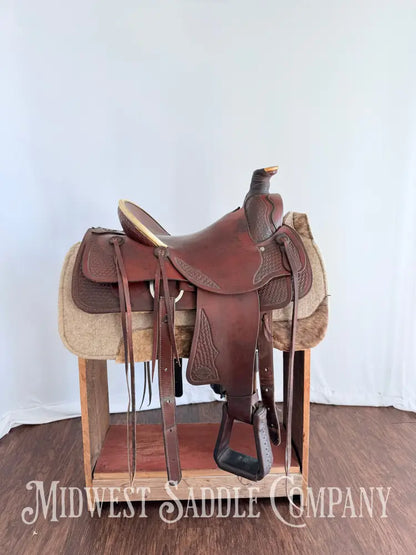 15.5” Pullman Continental Saddlery Western Roping Saddle Western Saddle