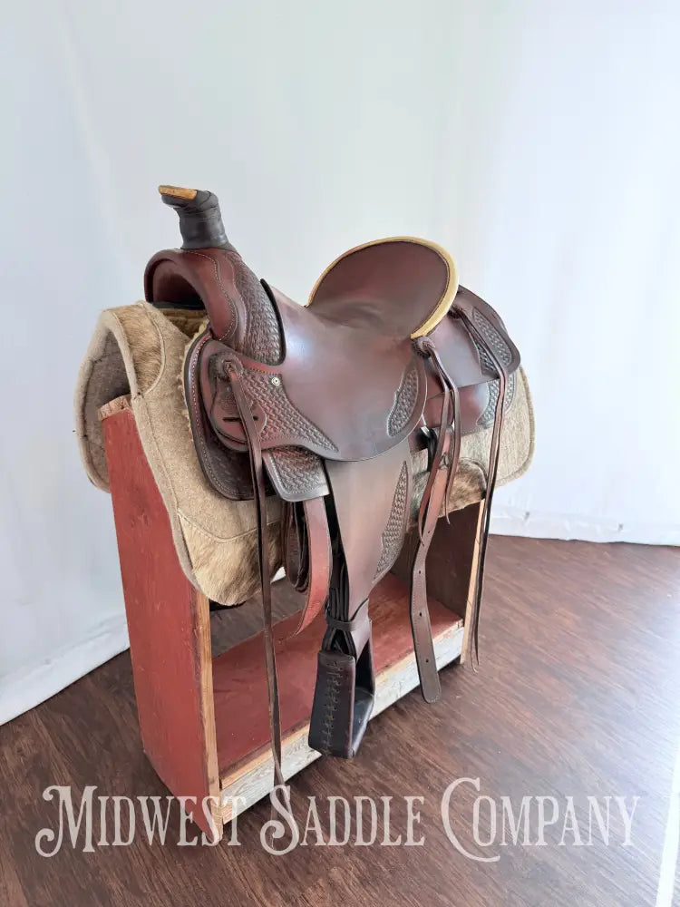 15.5” Pullman Continental Saddlery Western Roping Saddle Western Saddle