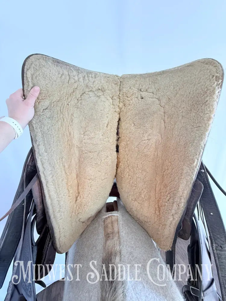 15.5” Pullman Continental Saddlery Western Roping Saddle Western Saddle