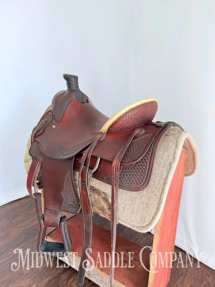 15.5” Pullman Continental Saddlery Western Roping Saddle Western Saddle