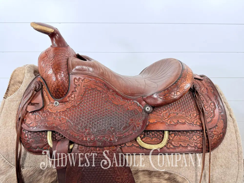 15.5” Tex Tan Hereford Brand Western Saddle Acorn & Oak Leaf Tooling Swivel Stirrups - 6” Gullet