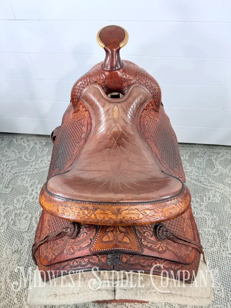 15.5” Tex Tan Hereford Brand Western Saddle Acorn & Oak Leaf Tooling Swivel Stirrups - 6” Gullet
