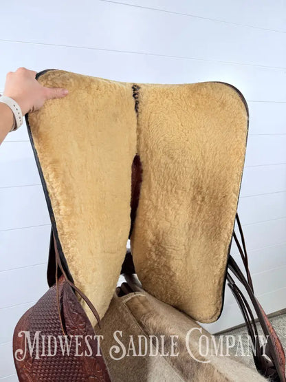 15.5” Tex Tan Hereford Brand Western Saddle Acorn & Oak Leaf Tooling Swivel Stirrups - 6” Gullet