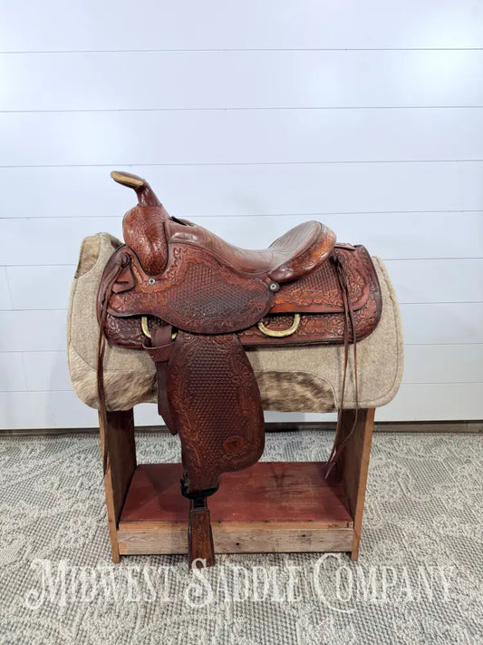 15.5” Tex Tan Hereford Brand Western Saddle Acorn & Oak Leaf Tooling Swivel Stirrups - 6” Gullet