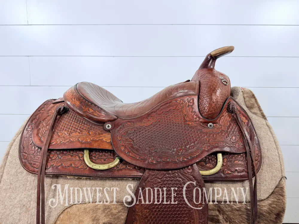 15.5” Tex Tan Hereford Brand Western Saddle Acorn & Oak Leaf Tooling Swivel Stirrups - 6” Gullet