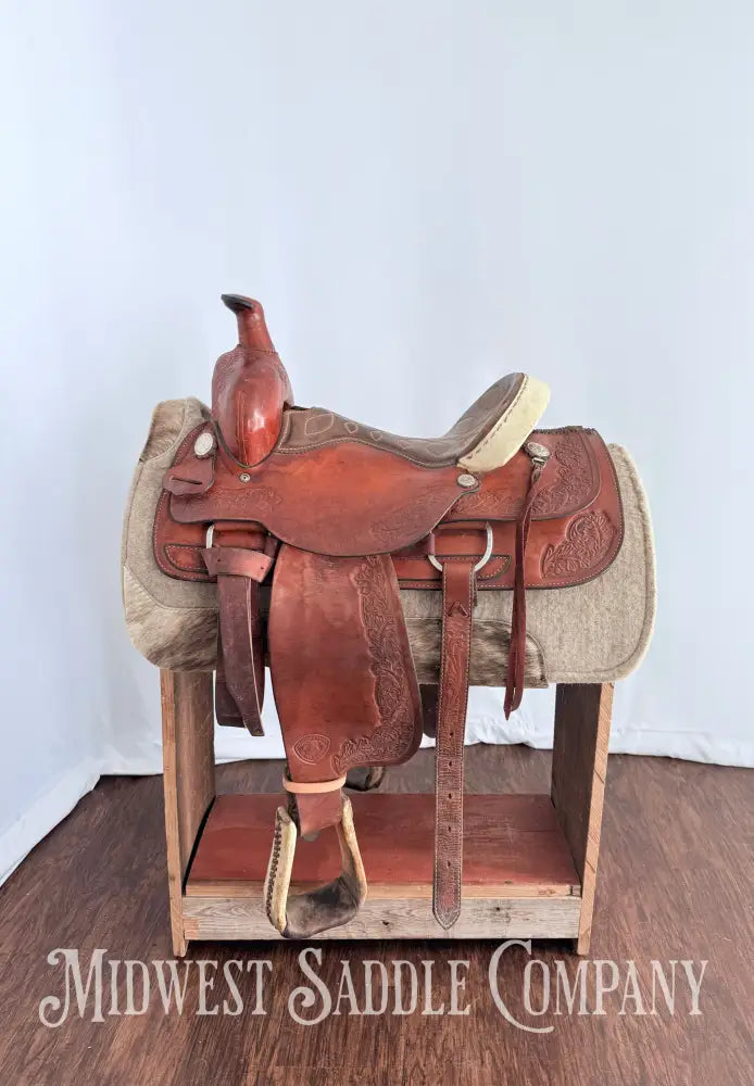 15.5” TexTan Hereford Brand Western Roping Saddle - Made in Yoakum TX Western Saddle