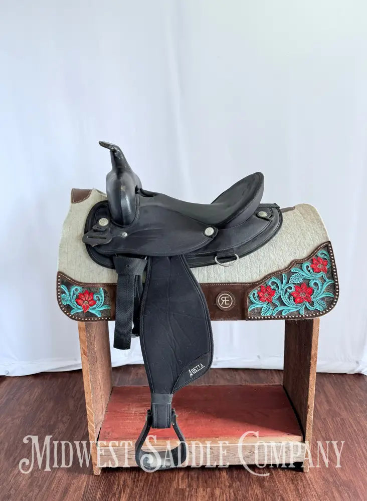 15” Abetta Original Western Synthetic Trail Saddle Lightweight Round Skirt Western Saddle