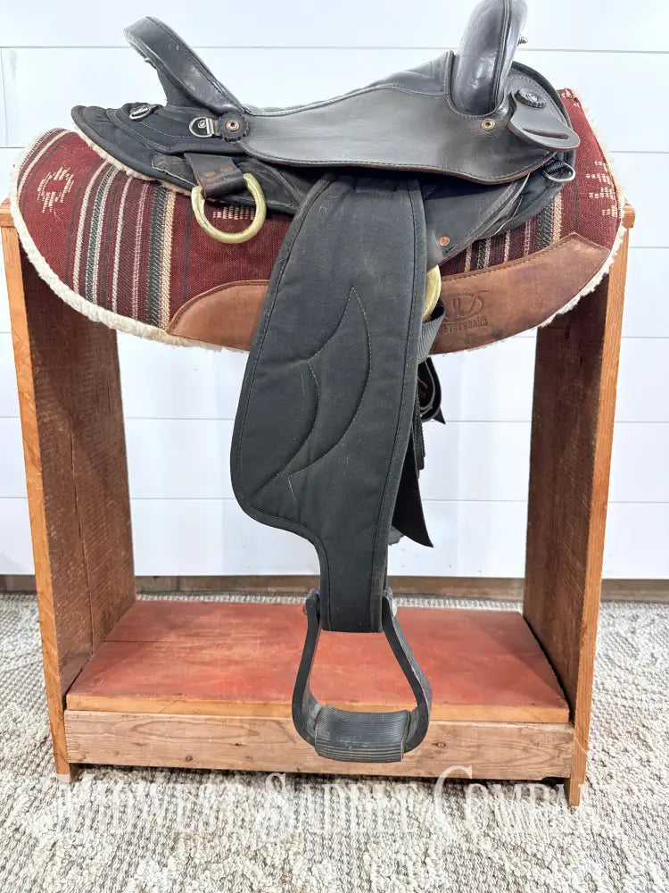 15” Big Horn Western Endurance Cordura Saddle No. 119 Center Fire SQHB 6” Gullet - Endurance Saddle