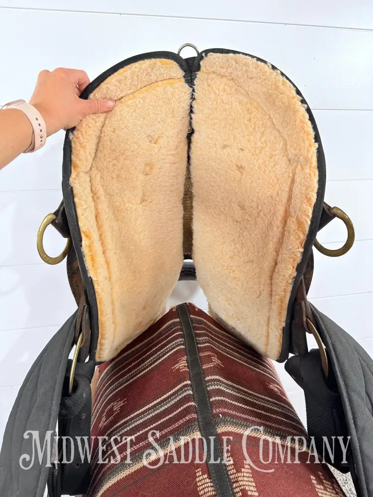 15” Big Horn Western Endurance Cordura Saddle No. 119 Center Fire SQHB 6” Gullet - Endurance Saddle