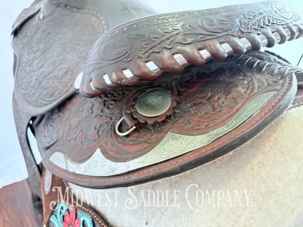 15” Circle Y Arabian Western Show Saddle with Round Skirt